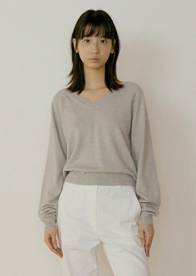 merino wool V-neck knit top-gray(5월 22일 이후 순차배송)