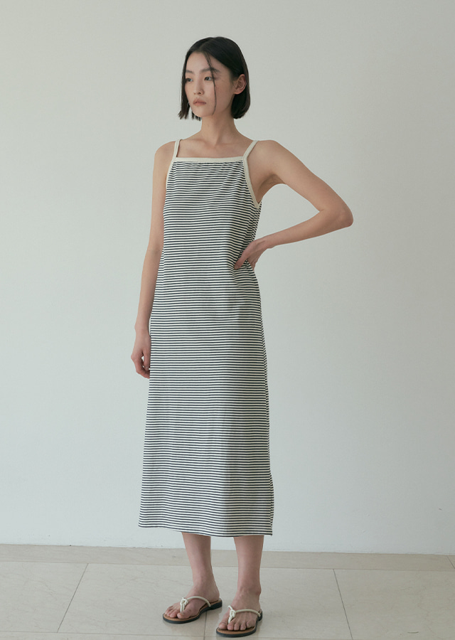 sleeveless stripe dress-(medium, long)